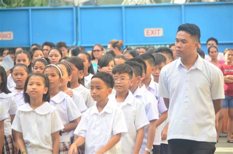 cebu city central school|List of Cebu Schools .